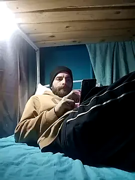 Snapshot of Antonio_Vatooo chatting on 02.21.25 Antonio Vatooo online show from 02.21.25