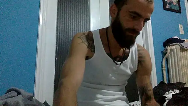 Snapshot of Antonio_Vatooo chatting on 09.18.25 Antonio Vatooo online show from 09.18.25
