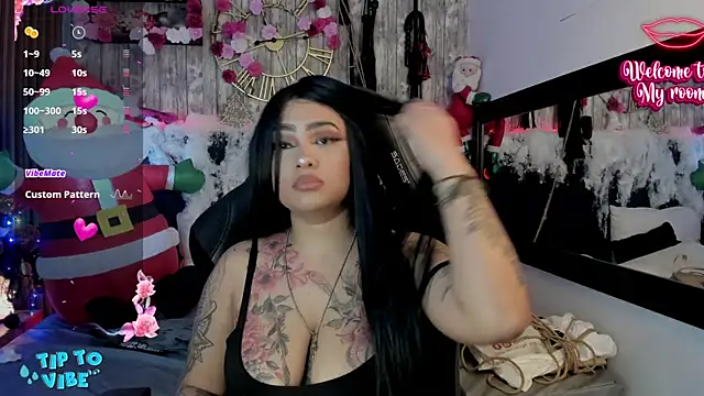 Neko Misaki online show from 12.19.25