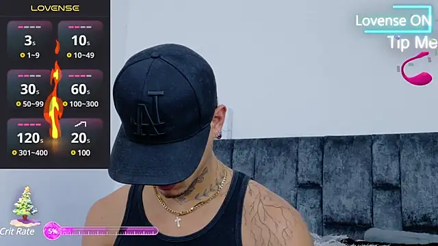 Snapshot of JAYCOB00 chatting on 12.10.24 JAYCOB00 online show from 12.10.24