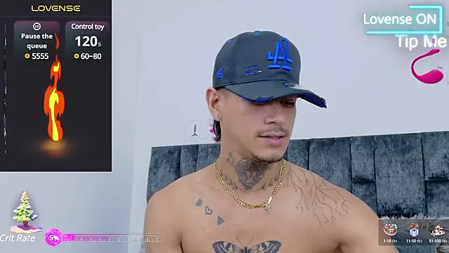 Snapshot of JAYCOB00 chatting on 12.29.24 JAYCOB00 online show from 12.29.24