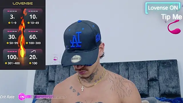 Snapshot of JAYCOB00 chatting on 01.21.25 JAYCOB00 online show from 01.21.25