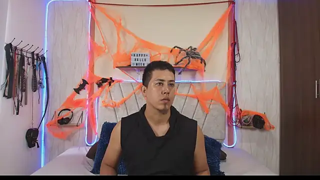 Liana Asaff online show from 10.14.25