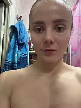 Snapshot of AlisaKissss chatting on 01.07.25 AlisaKissss online show from 01.07.25