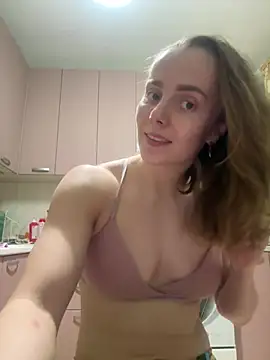 Snapshot of AlisaKissss chatting on 03.10.25 AlisaKissss online show from 03.10.25