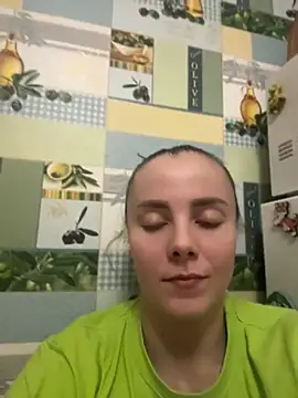 Snapshot of AlisaKissss chatting on 04.17.26 AlisaKissss online show from 04.17.26