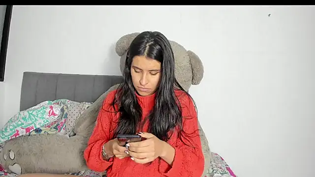 Snapshot of _elektrah chatting on 03.19.25  elektrah online show from 03.19.25