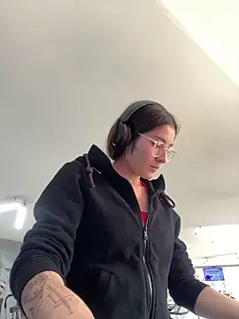 Princ3ssgabi online show from 03.14.25