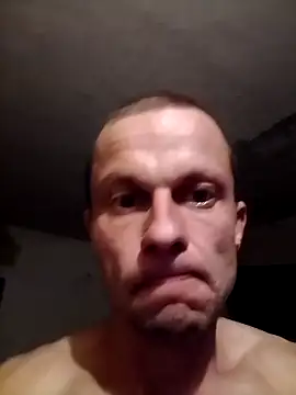 Snapshot of Ostry9333 chatting on 10.30.25 Ostry9333 online show from 10.30.25