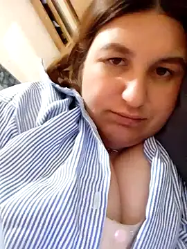 Snapshot of BlackVBarbie chatting on 03.25.26 BlackVBarbie online show from 03.25.26