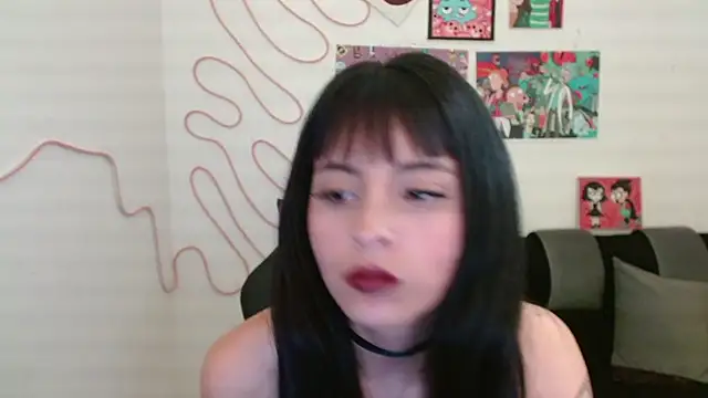 Snapshot of Kind_Scarlett chatting on 03.07.25 Kind Scarlett online show from 03.07.25