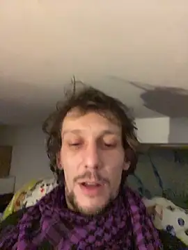 Flouflolutin online show from 11.25.25