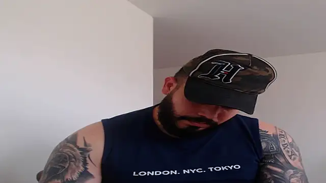 alexandergranda71 online show from 12.31.24