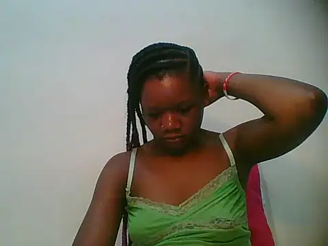 HotJeylee online show from 11.23.25