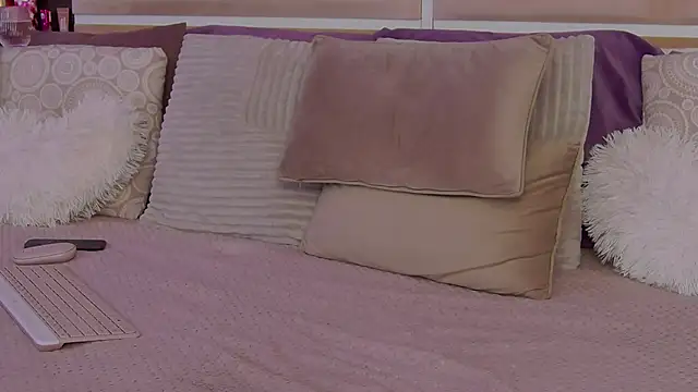 Snapshot of BrianaKennedi chatting on 02.20.26 BrianaKennedi online show from 02.20.26