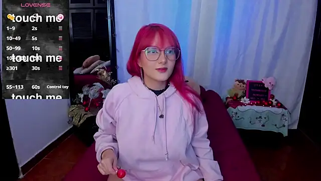 Dafne Moon online show from 01.14.26