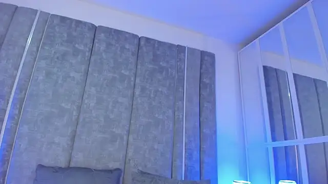 PaulinaDuarte online show from 03.10.25