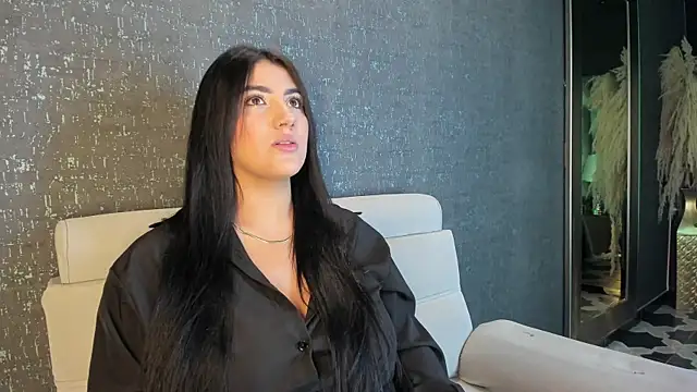 PaulinaDuarte online show from 10.03.25