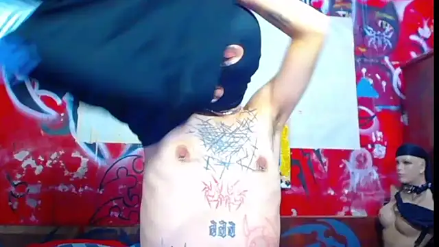 Snapshot of deivid_estrada chatting on 06.19.26 deivid estrada online show from 06.19.26