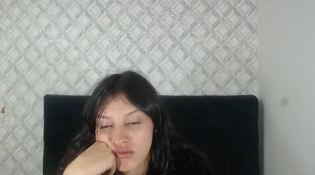 Emma-Wilson online show from 02.18.25