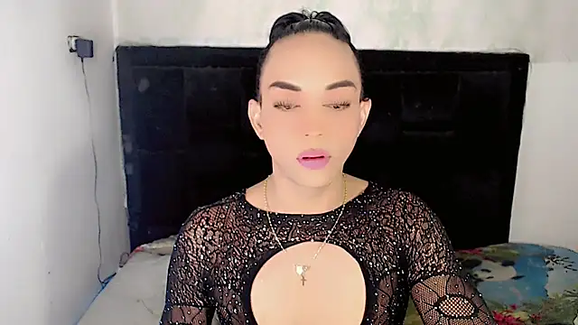 Michell Queen online show from 04.18.26