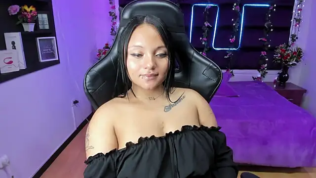 sweelanna   online show from 02.07.25