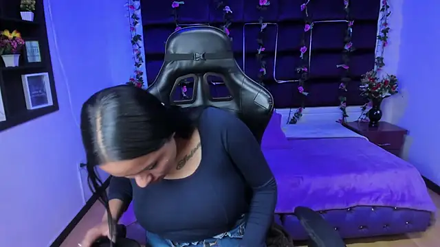 sweelanna   online show from 03.11.25