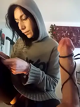 freyamoret online show from 03.14.25