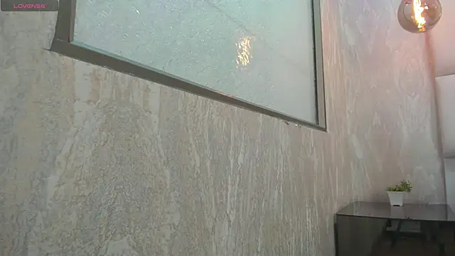 summer lee  online show from 03.07.25