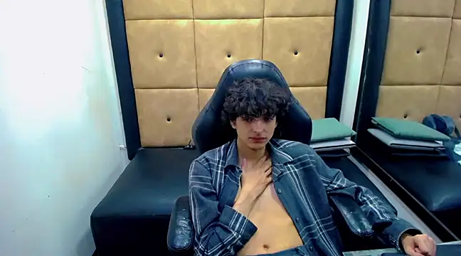 Sr BonnyEthan online show from 12.13.24