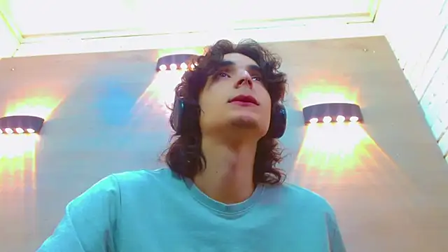 Sr BonnyEthan online show from 10.29.25