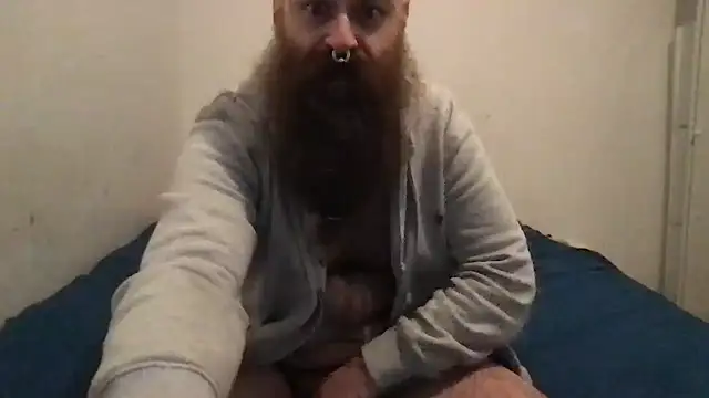 JunkieShitPig online show from 09.26.25