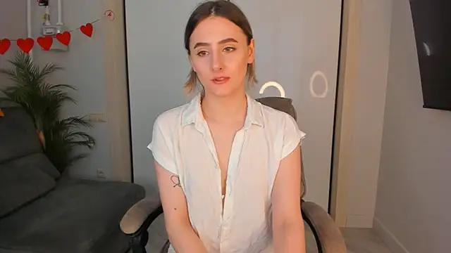 Snapshot of helen_ramsay chatting on 05.11.26 helen ramsay online show from 05.11.26