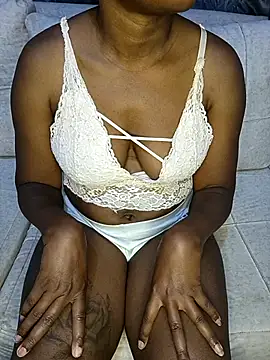 Mayah19 online show from 09.30.25