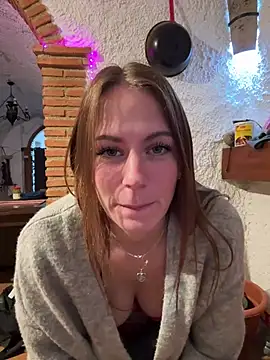 selenaluvv online show from 12.14.24