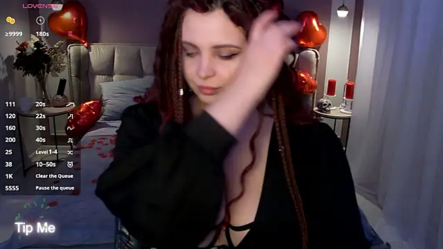 Miss Maya Mils online show from 02.15.26