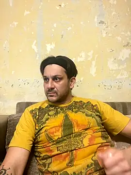 MaeltraJoy online show from 12.16.25