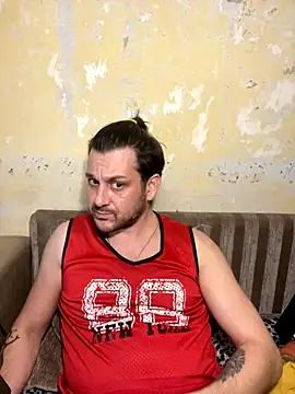 MaeltraJoy online show from 12.21.25