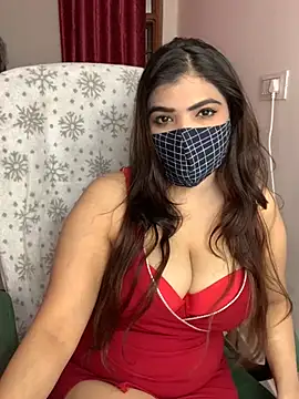 Snapshot of Fantastic_ruby chatting on 03.16.25 Fantastic ruby online show from 03.16.25