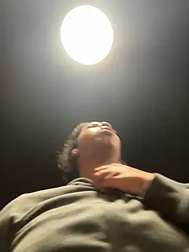 Your Paris online show from 03.12.25