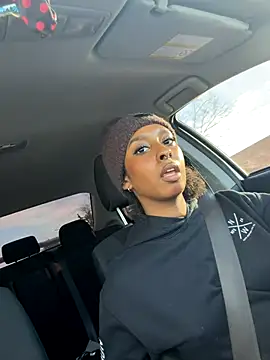 Your Paris online show from 12.20.25