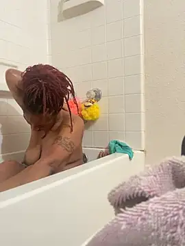 skylarrylee online show from 02.02.25