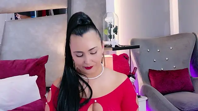 Snapshot of Evangeline_Taylorr chatting on 06.25.26 Evangeline Taylorr online show from 06.25.26