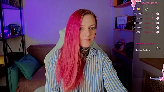 Roxy      online show from 10.25.25