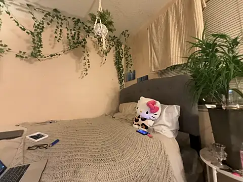 Snapshot of magicalc00ch chatting on 02.03.26 magicalc00ch online show from 02.03.26