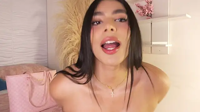 Snapshot of IsabelleFoxx_ chatting on 07.02.26 IsabelleFoxx online show from 07.02.26