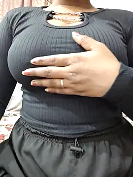 Snapshot of MohiniHott chatting on 02.08.26 MohiniHott online show from 02.08.26