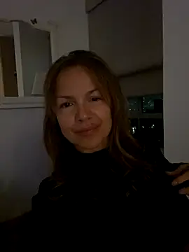 Leyna liu online show from 10.19.25