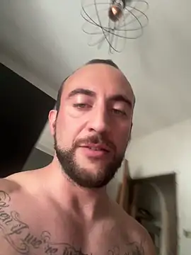 Snapshot of LeleMrBoa93-FF chatting on 10.19.25 LeleMrBoa93-FF online show from 10.19.25