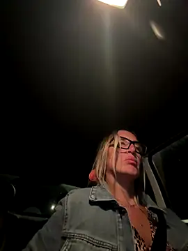 Snapshot of casalinga88 chatting on 09.27.25 casalinga88 online show from 09.27.25